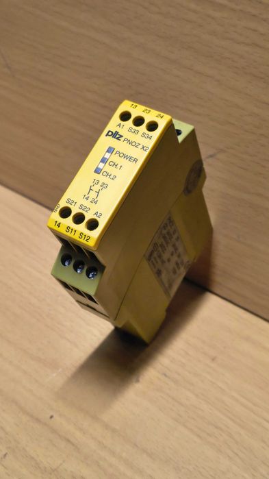 Przekaźnik bezpieczeństwa PNOZ X2 24VDC S2