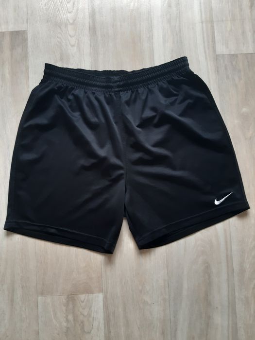 Чоловічі шорти Nike