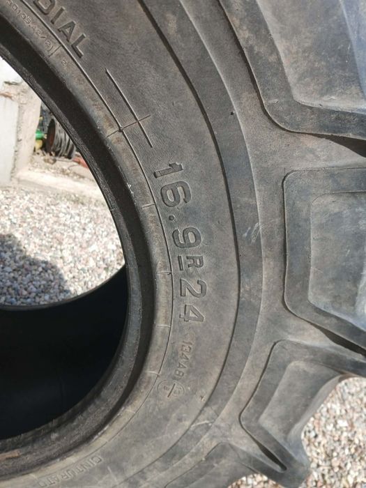 Opona 16.9 r24 radialna