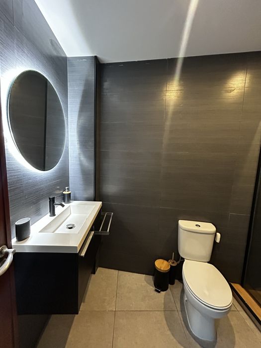 Quarto para arrendar  1 pessoa