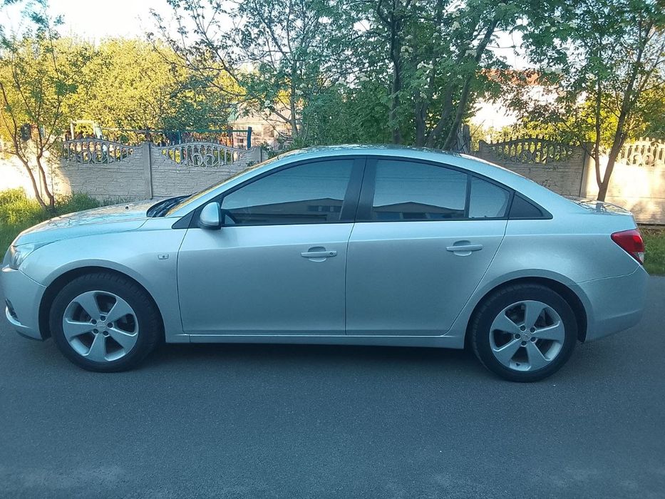 Chevrolet cruze 2011