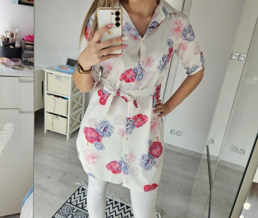 Koszula tunika biała w kwiaty