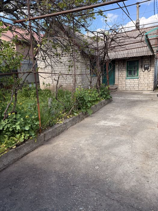 Ділянка із будиночком у Шевченківському мкрн.