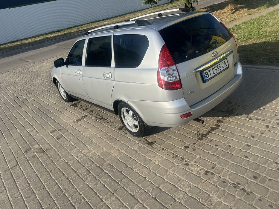 Продам ВАЗ 2171 Priora