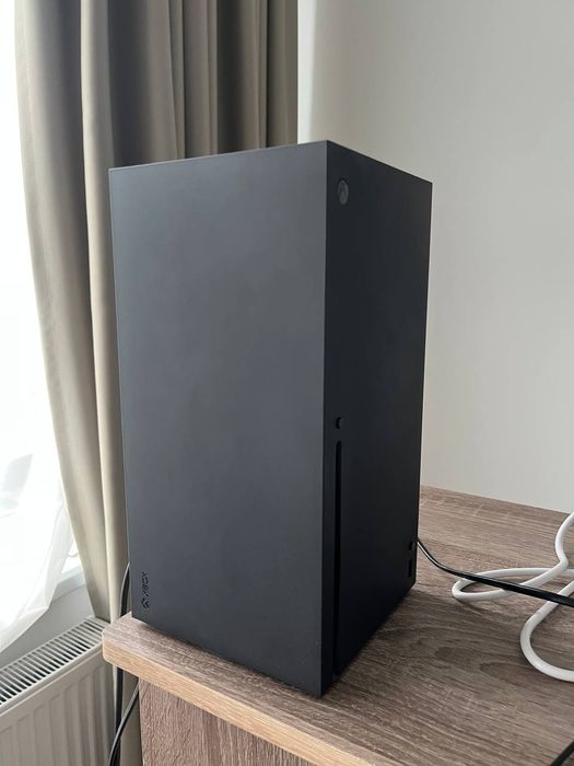 Xbox series x в ідеальному стані
