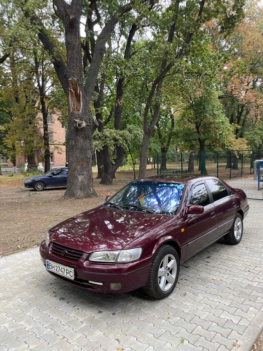 Продам Тойота Камри 20