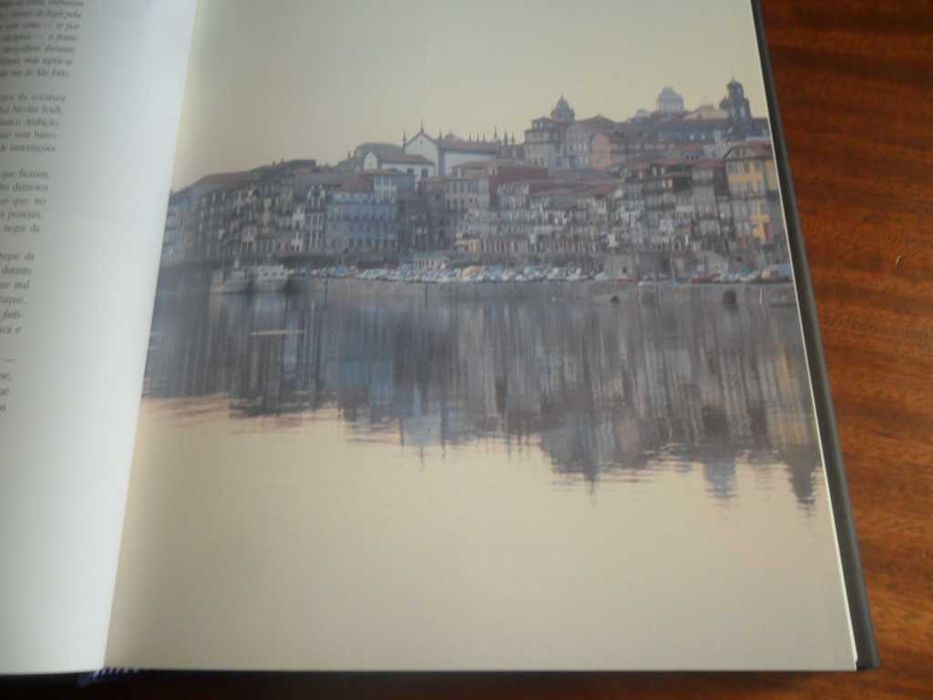 "RIBEIRA - Um Património Mundial" de Manuel Dias - 1ª Edição de 1994