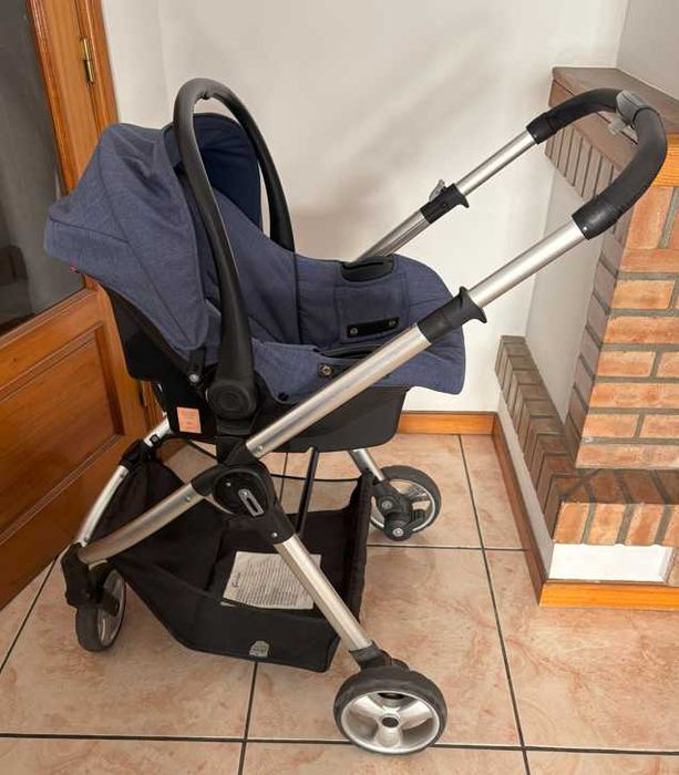 Carrinho de bebé