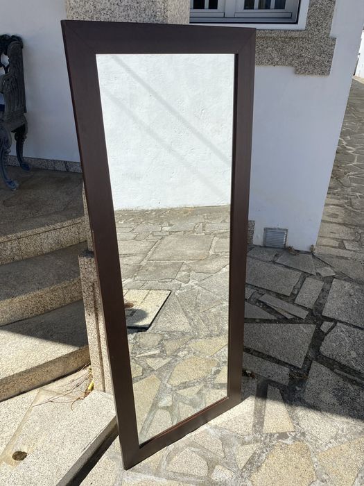 Espelho de Parede – Moldura Castanha