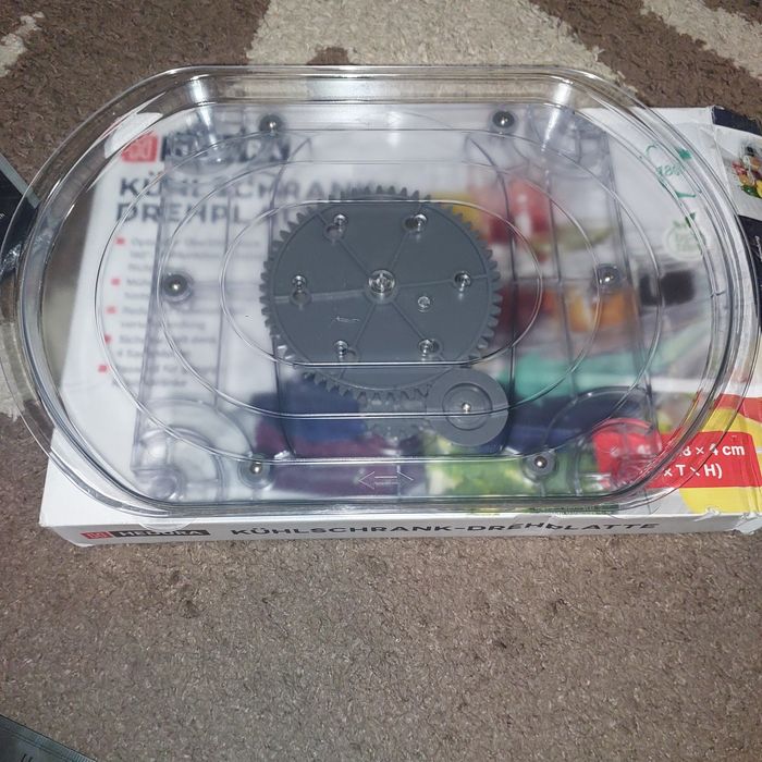 Поворотна підставка для холодильника