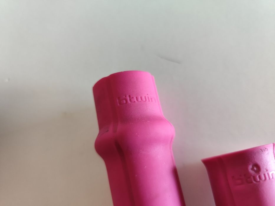 Selim e punhos Rosa para bicicleta de criança BTwin