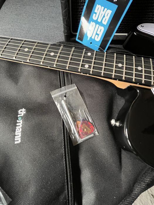 Zestaw gitarowy Harley Benton TE-20 BK Standard Series