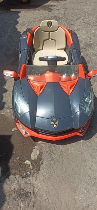 Детский электромобиль