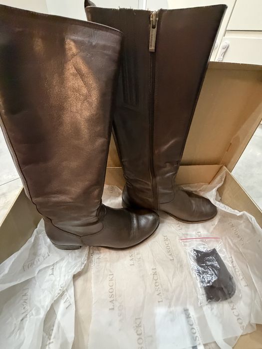 ZA DARMO Lasocki Kozaki plaskie damskie, brazowe, rozm. 37