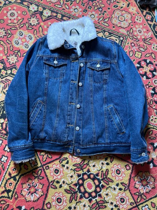 Джинсова куртка на овчині 46