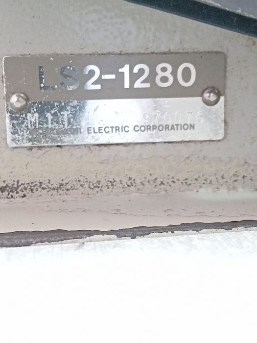 Maquina ponto corrido Mitsubishi