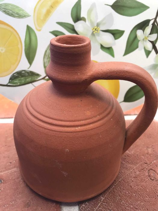 Śliczny gliniany pojemniczek z rączką - manufaktura