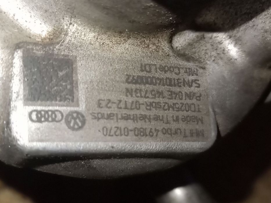 Турбіна 04E145713N A3 8V Golf VII Skoda Superb III 1.4 TFSI