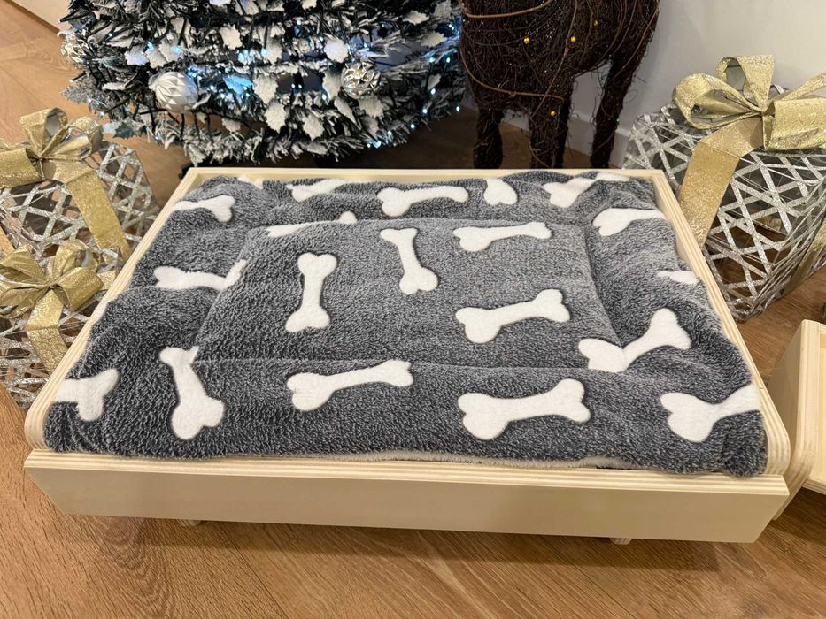 Cama de madeira para cão ou gato