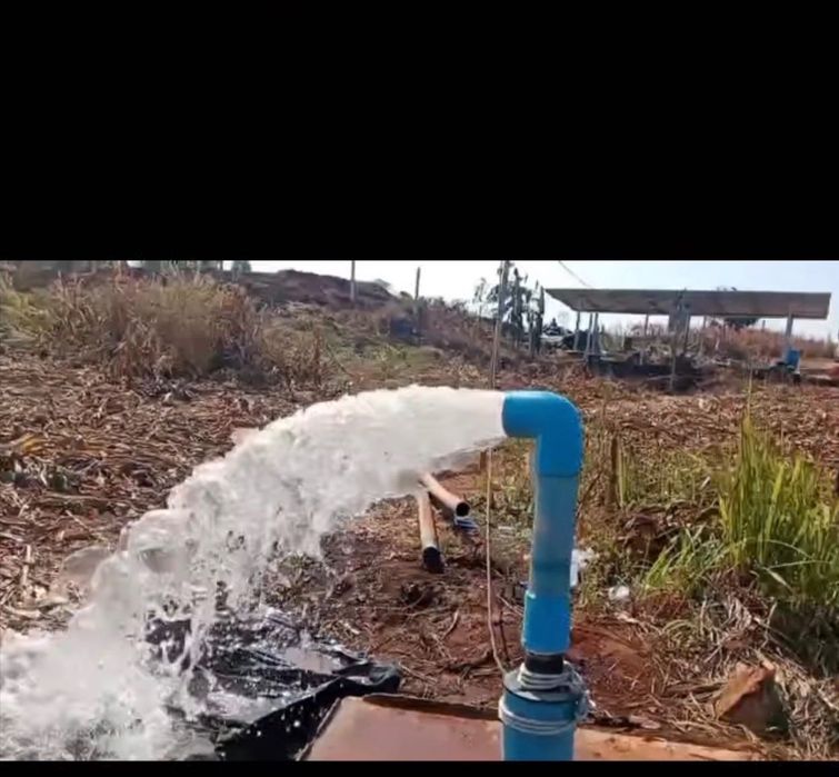 Fazer Furos de água rápido. Recuperação de furos e montagem de bombas.