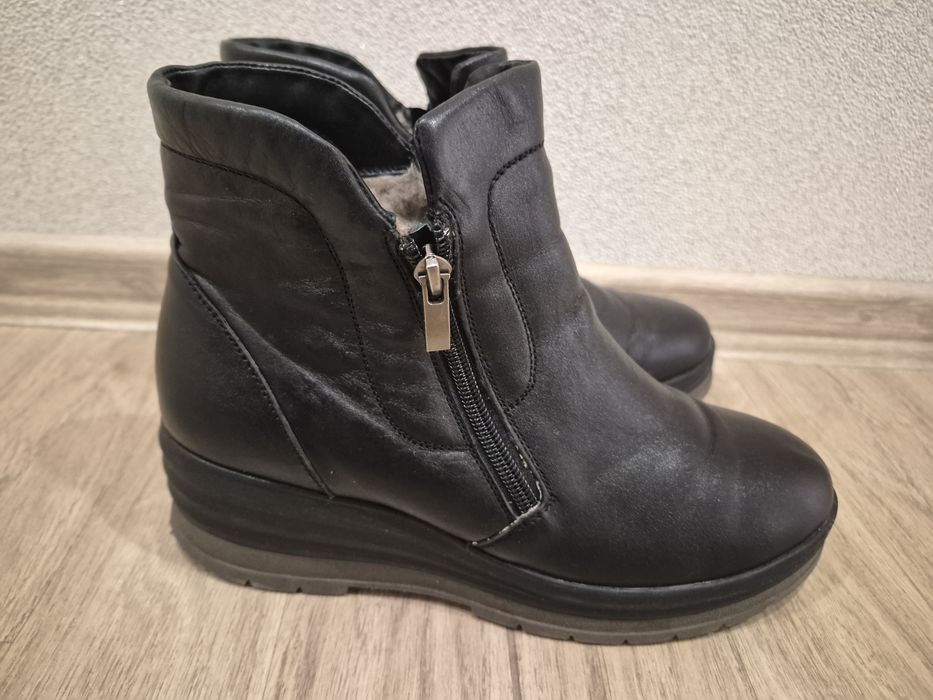 Ботільони жіночі 37 розмір