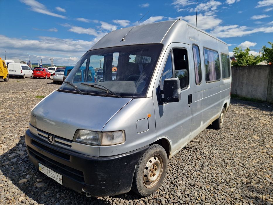 Пежо боксер  пасажир