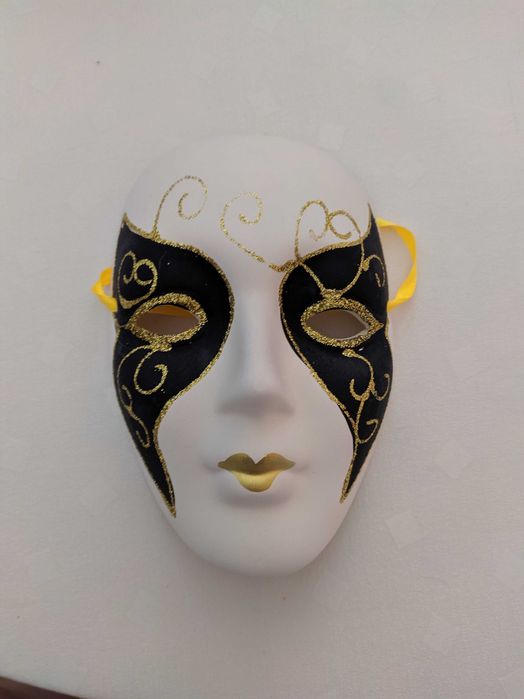 Maska ręcznie malowana