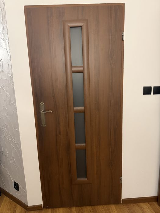 Drzwi pokojowe z ościeżnicą 4 szt + 1szt łazienkowe