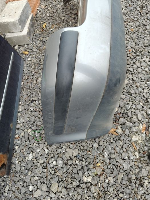 Zderzak tył volkswagen passat B5 fl LD7W kombi