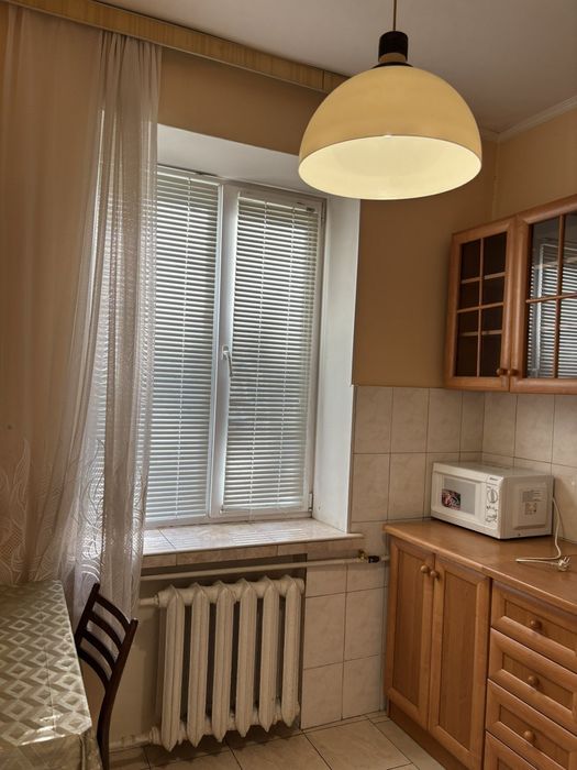 Продам квартиру на Никах.ул.Олександра Бринжали 58.(раніше Тешебаєва)