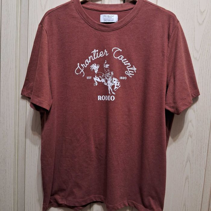 Футболка primark frontier country