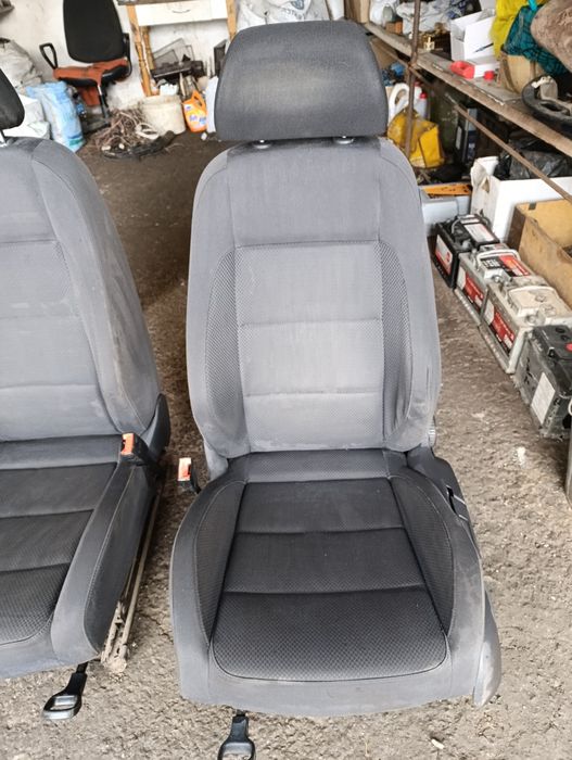 Сидения от Форда, ковши подходят для ВАЗ и других моделей