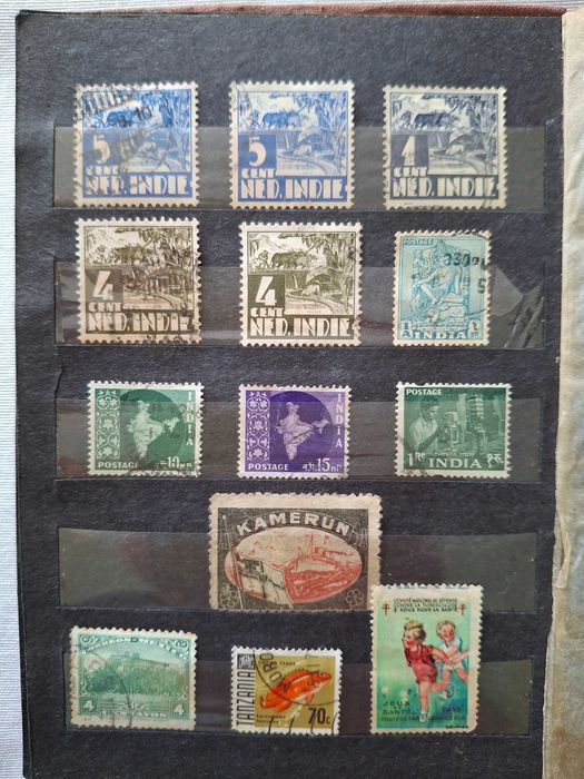 Stary klaser ze znaczkami: II RP, USA (1893 Kolumb), Fiume, Kamerun
