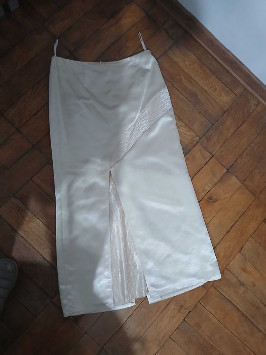 Komplet garsonka 3 czesci rozm 42  Modus