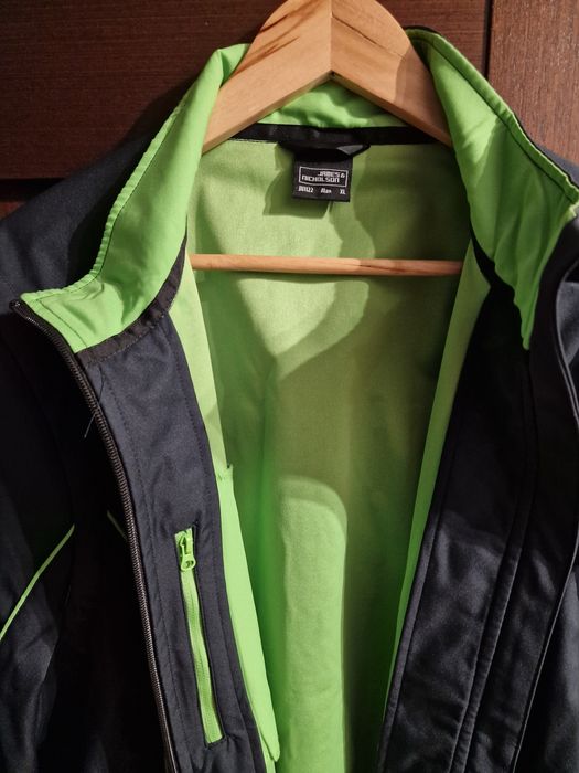 Kurtka i bezrękawnik XL James Nicholsonson