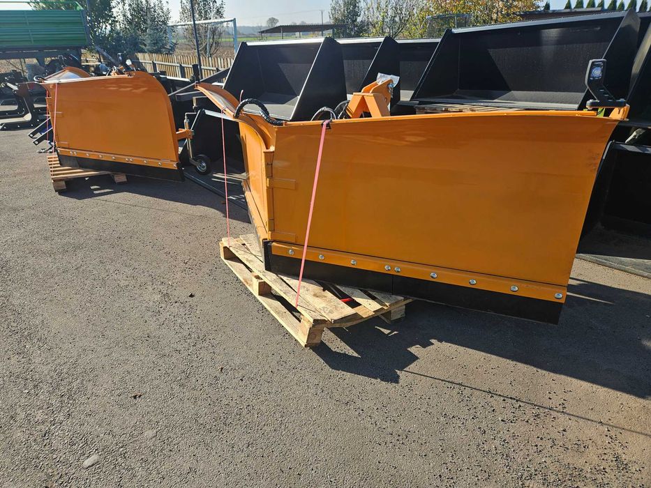 Pługi odśnieżne . Strzałka, proste