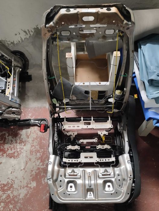 Focus mk3 USA fotel stelaż kierowca pełna elektryka pasażer ręczny