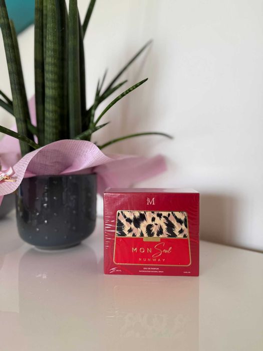 Perfume mulher embalagem elegante