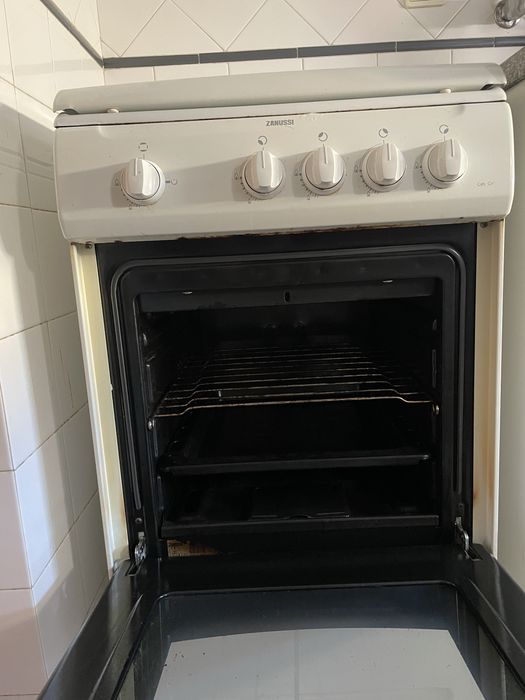 Fogao Zanussi a gás natural