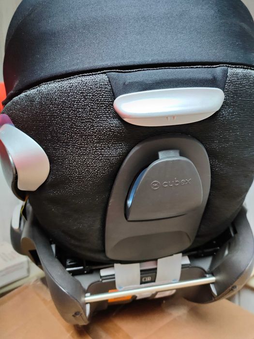 Автокрісло Cybex Cloud z+ з 0-18 місяців до 13кг.