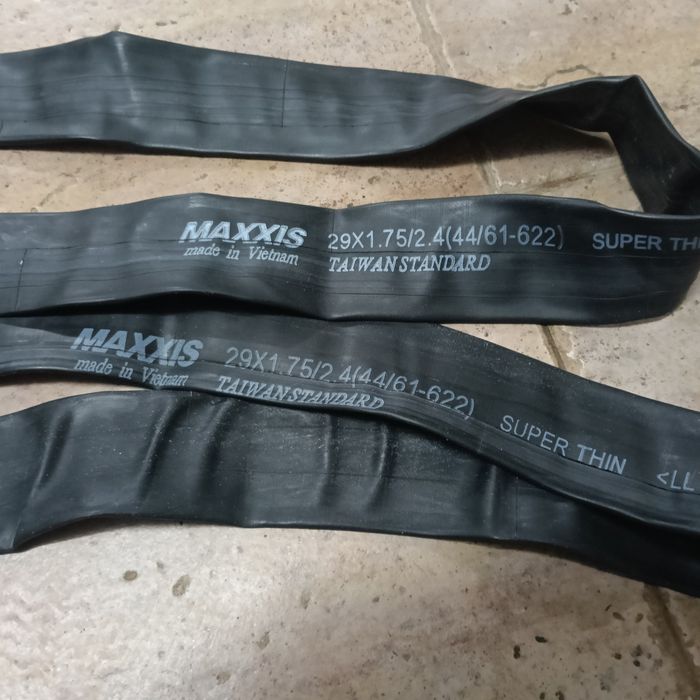 Maxxis Rekon Race 29x2.4 tubless ready exo e câmaras de ar 29.