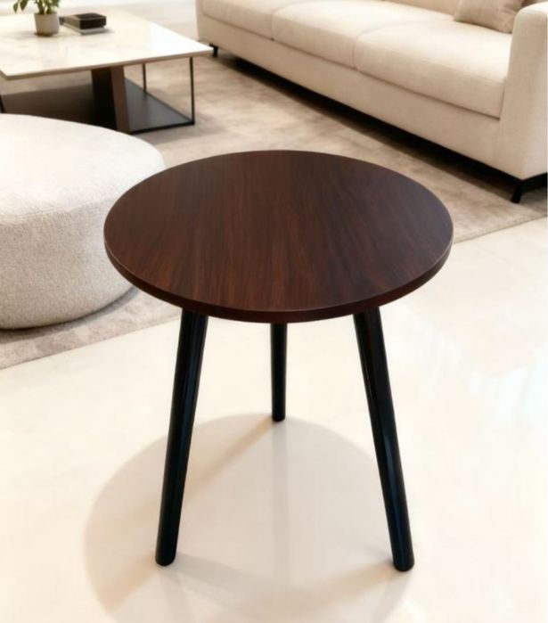 Стильний журнальний столик