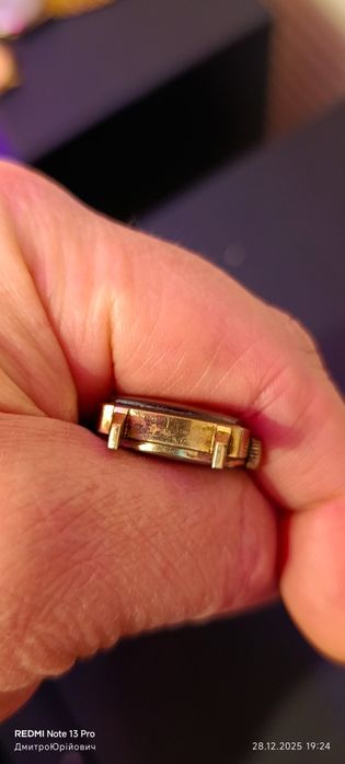 Три годинники механічні жіночі