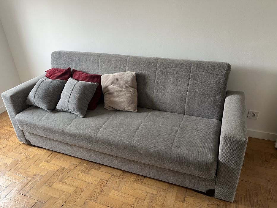 Conjunto, sofa, cama de casal, armario, bancos e candeeiros