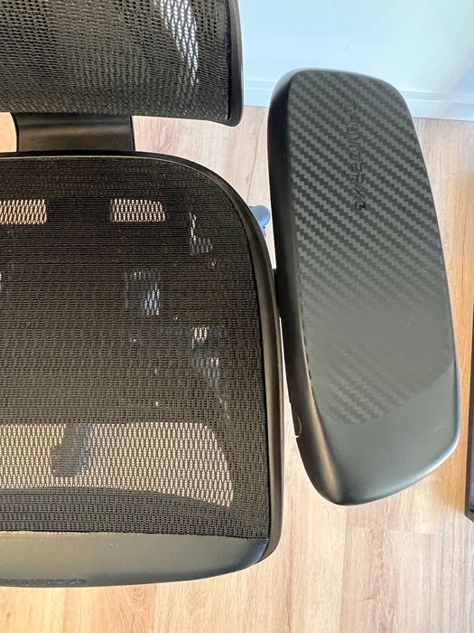 ThunderX3 XTC Cadeira Gaming Ergonómica Preta