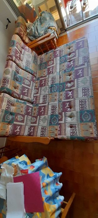 Conjunto sala: moveis e sofá cama - Armação de Pera