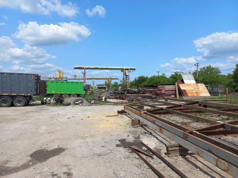 Лицензированную  организация с производственной и ремонтной базой