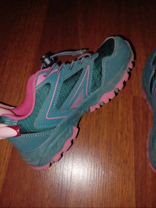 Buty dla dziewczynki