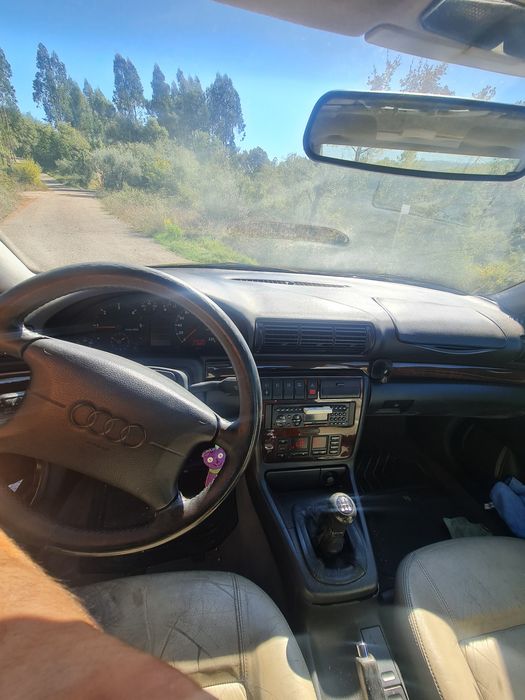 Audi a4 1.9 TDI .
