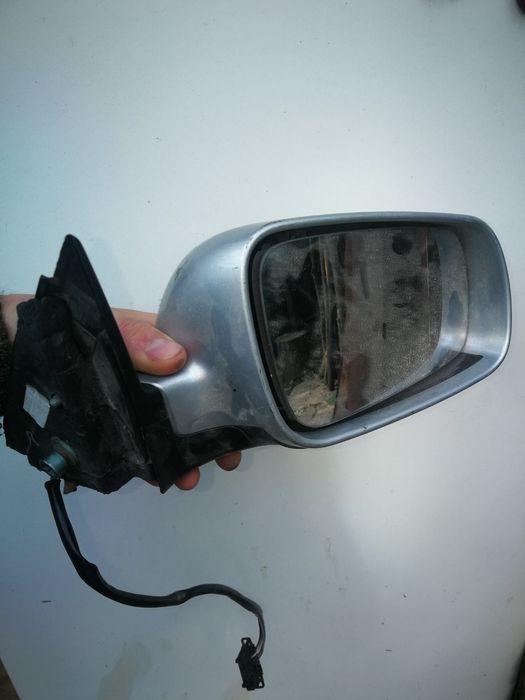 Зеркало пасат б5 праве